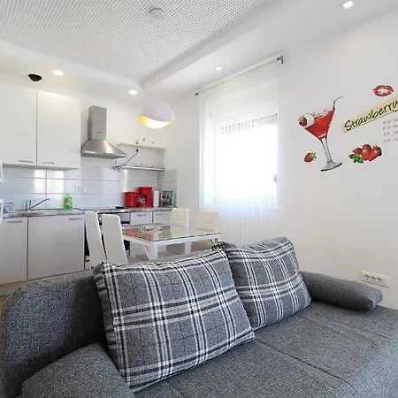 Fuer 4 Personen Ca 55 Qm In Pula, Istrien Istrische Riviera * Pula